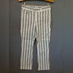 BDG Urban Outfitters Jeans Womens 26 Stripped White Black Cropped High Rise Kick